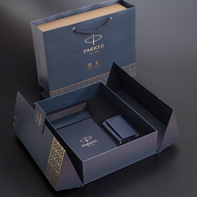 Bộ quà tặng bút ký Parker Sonnet Red CT TB-2146854 kèm sổ da, ví da; hộp và túi hãng - Ảnh 6
